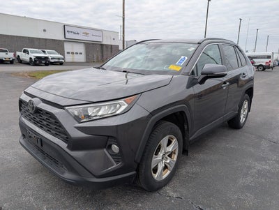 2020 Toyota RAV4 XLE