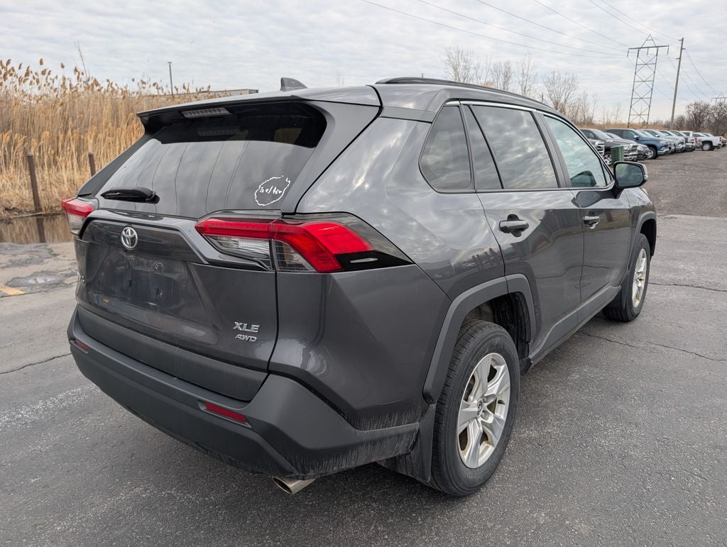 2020 Toyota RAV4 XLE