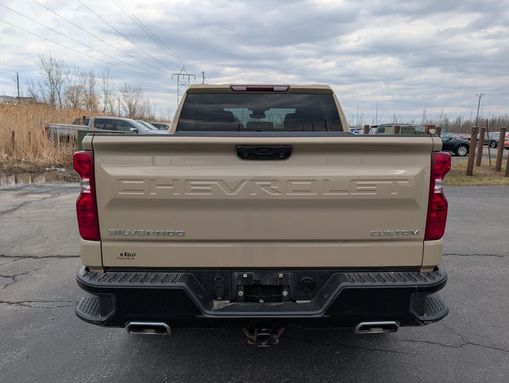 2023 Chevrolet Silverado 1500 Custom Trail Boss