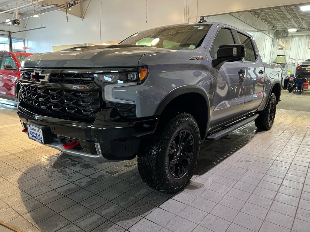 2025 Chevrolet Silverado 1500 ZR2