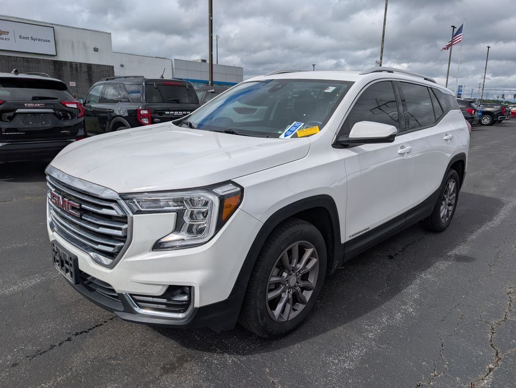 2023 GMC Terrain SLT