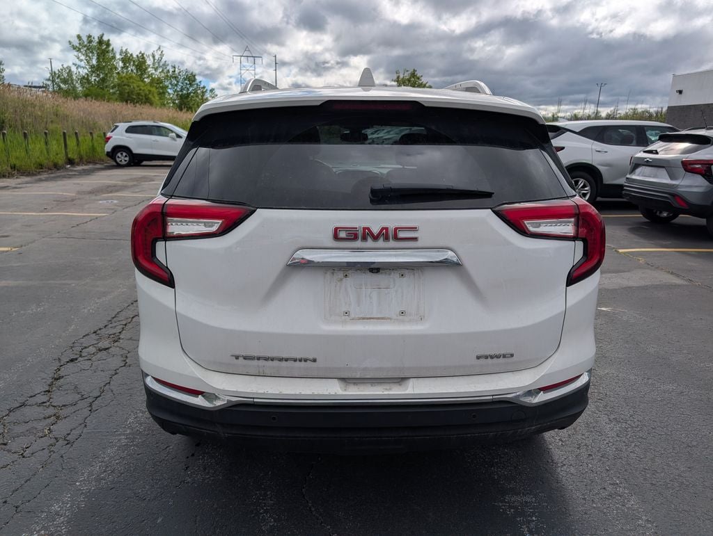 2023 GMC Terrain SLT