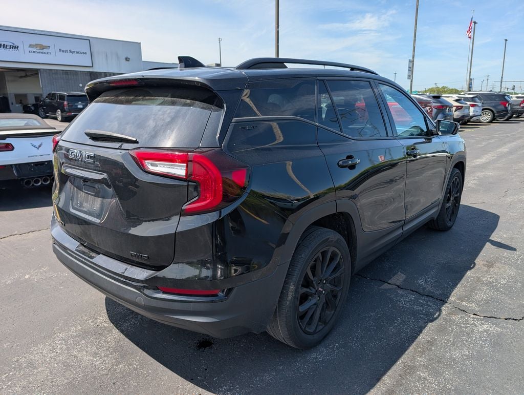 2023 GMC Terrain SLT