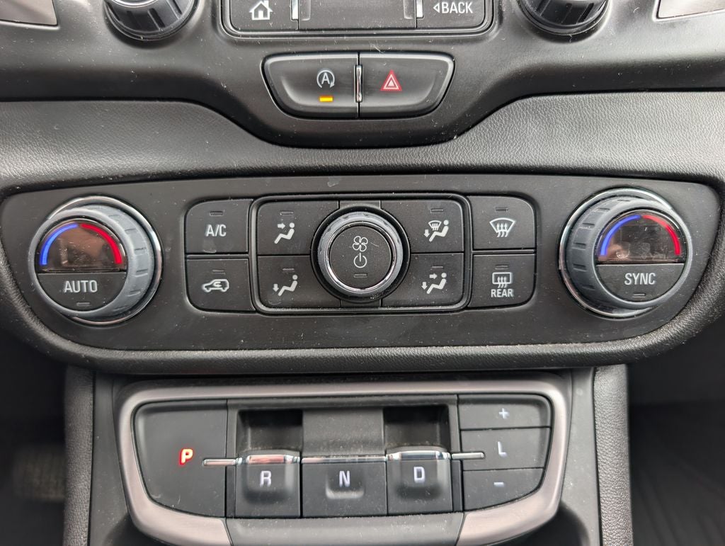 2024 GMC Terrain AT4