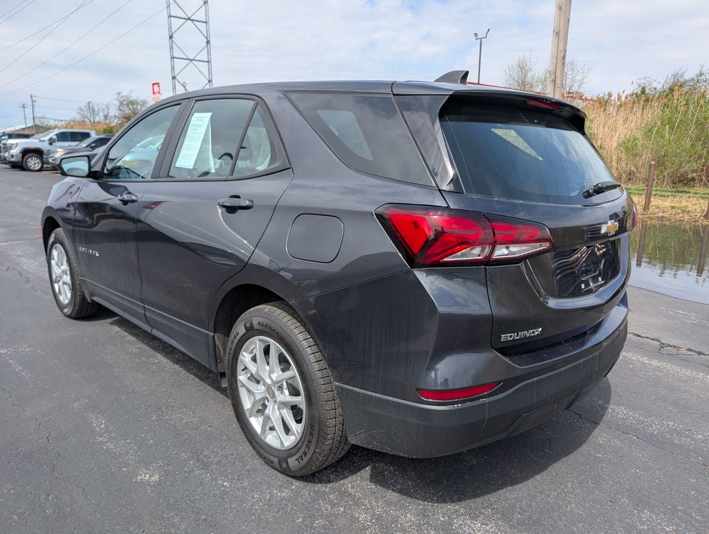 2022 Chevrolet Equinox LS