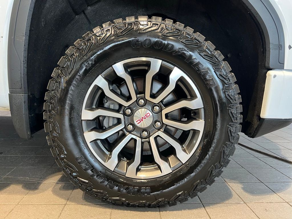 2022 GMC Sierra 1500 Limited AT4