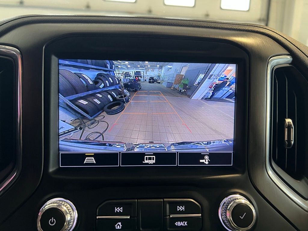 2022 GMC Sierra 1500 Limited AT4