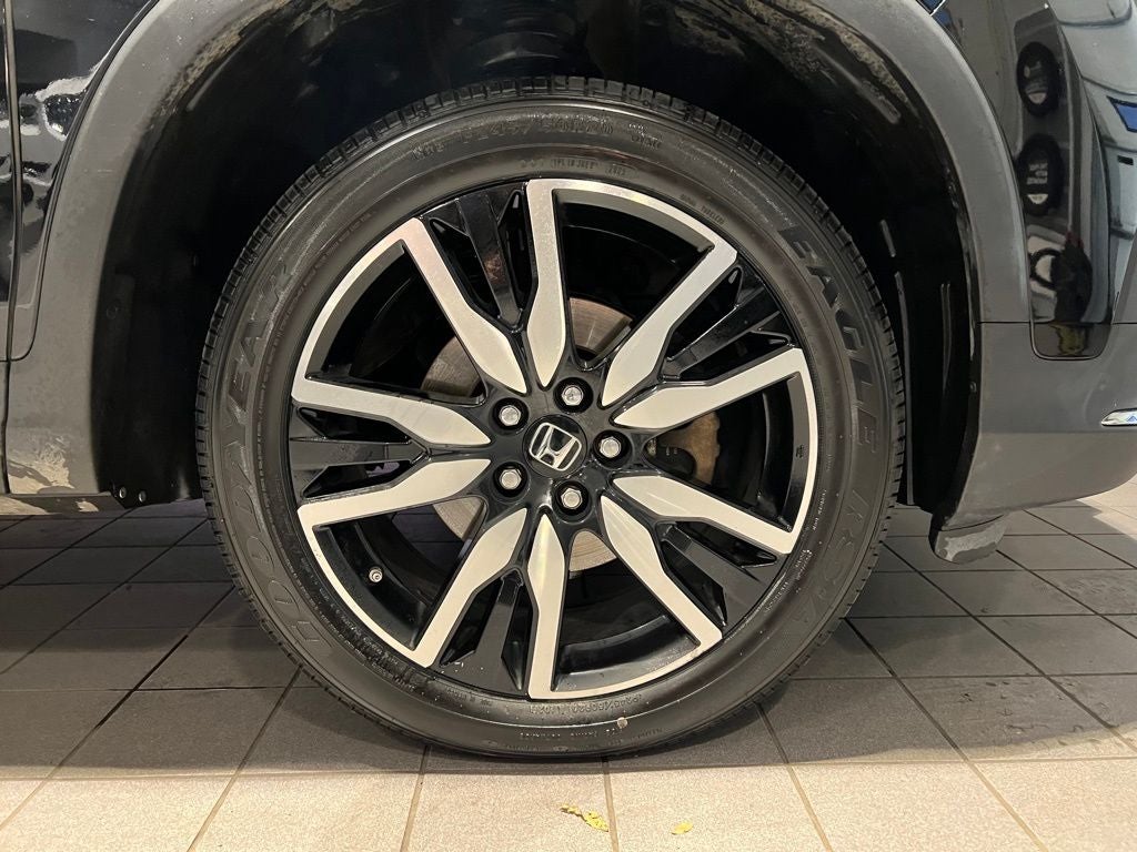 2022 Honda Pilot Touring 8 Passenger