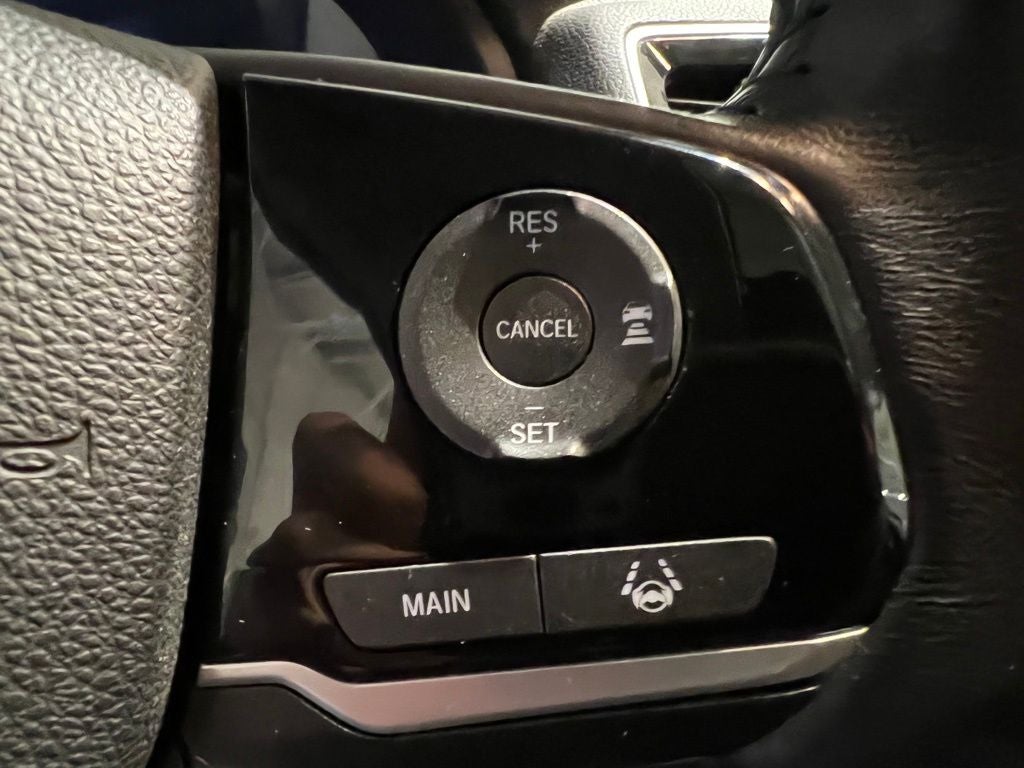 2022 Honda Pilot Touring 8 Passenger