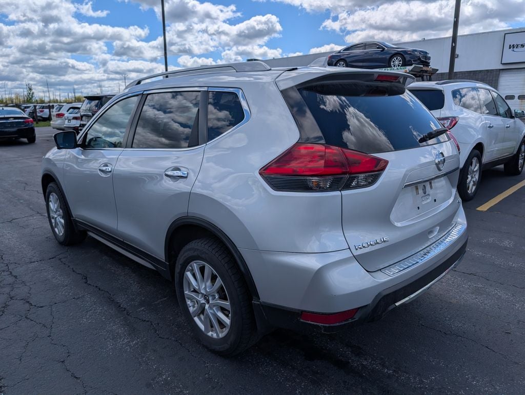 2017 Nissan Rogue SV