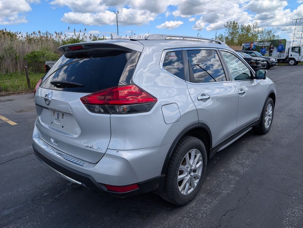 2017 Nissan Rogue SV