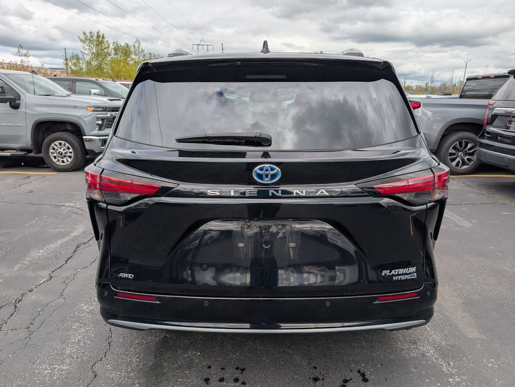2024 Toyota Sienna Platinum 7 Passenger