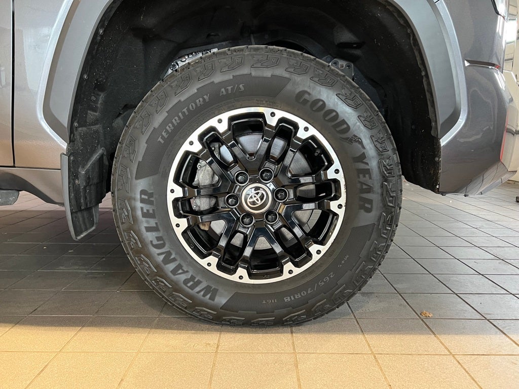 2022 Toyota Tundra SR5