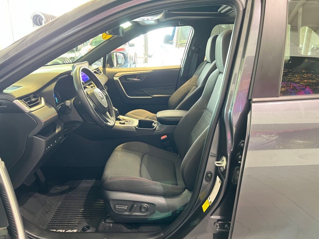 2024 Toyota RAV4 Prime SE