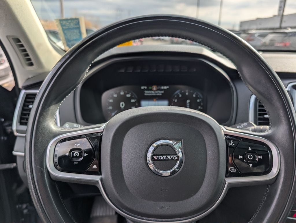 2020 Volvo XC90 T5 Momentum