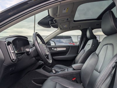 2019 Volvo XC40 Momentum