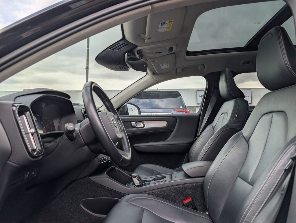 2019 Volvo XC40 Momentum
