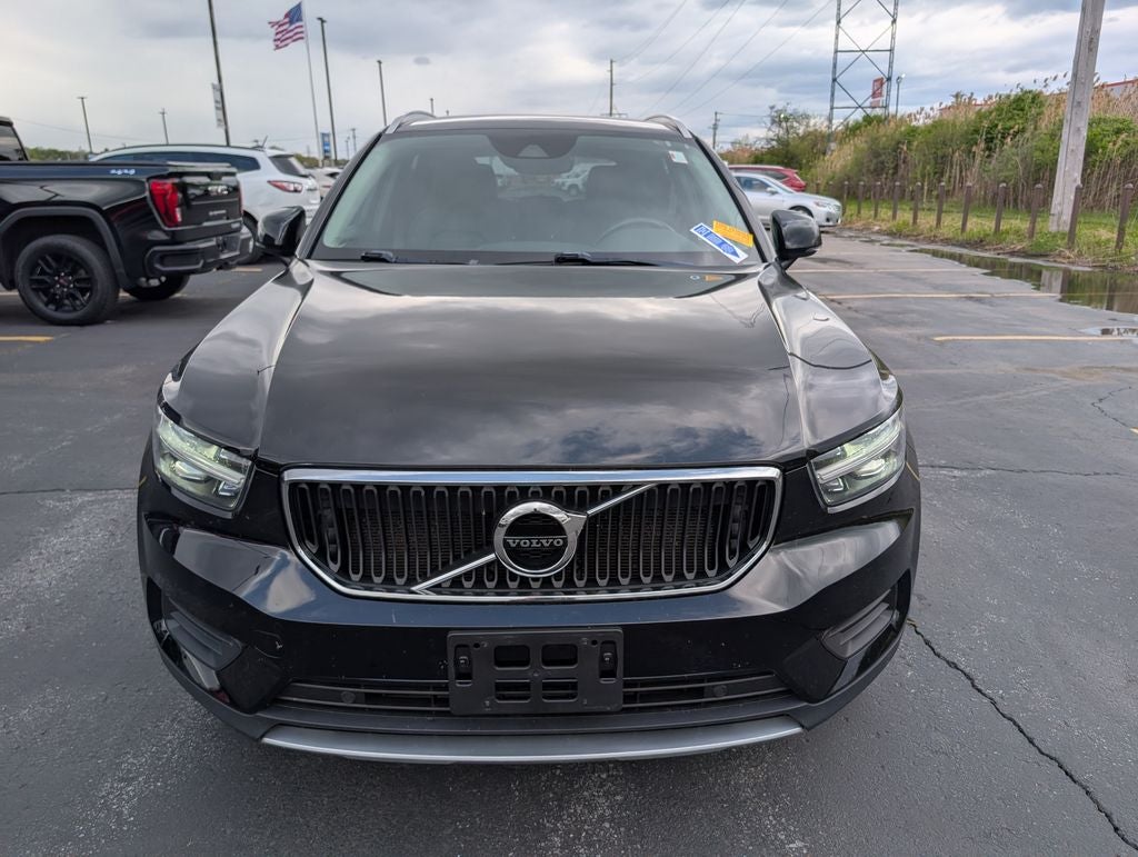 2019 Volvo XC40 Momentum