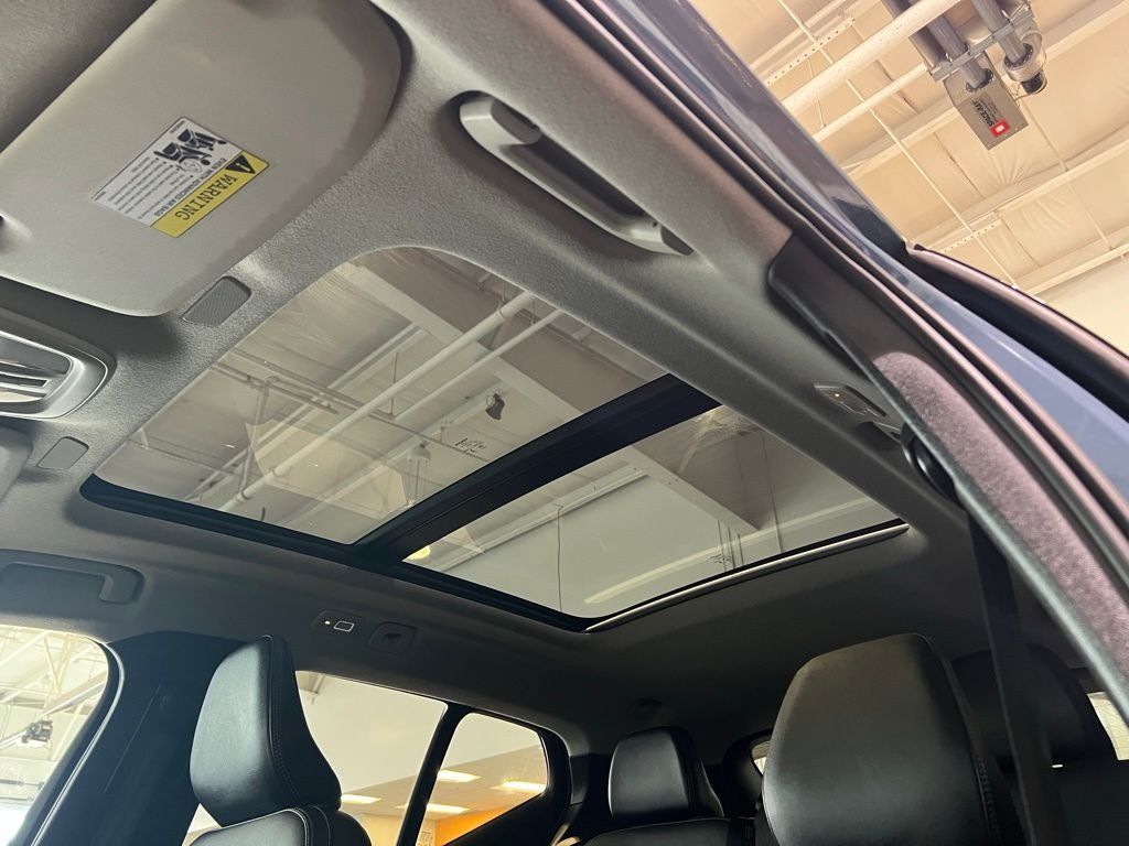 2024 Volvo XC40 B5 Core