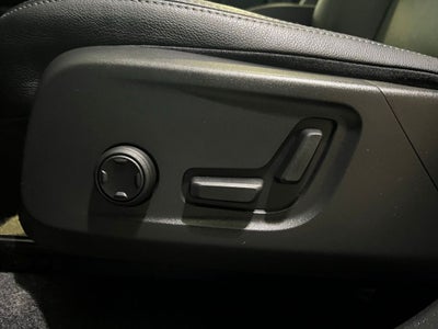 2024 Volvo XC40 B5 Core
