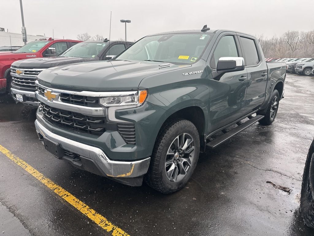 2025 Chevrolet Silverado 1500 LT