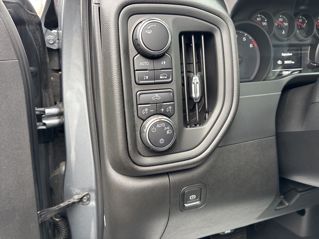 2019 Chevrolet Silverado 1500 Custom