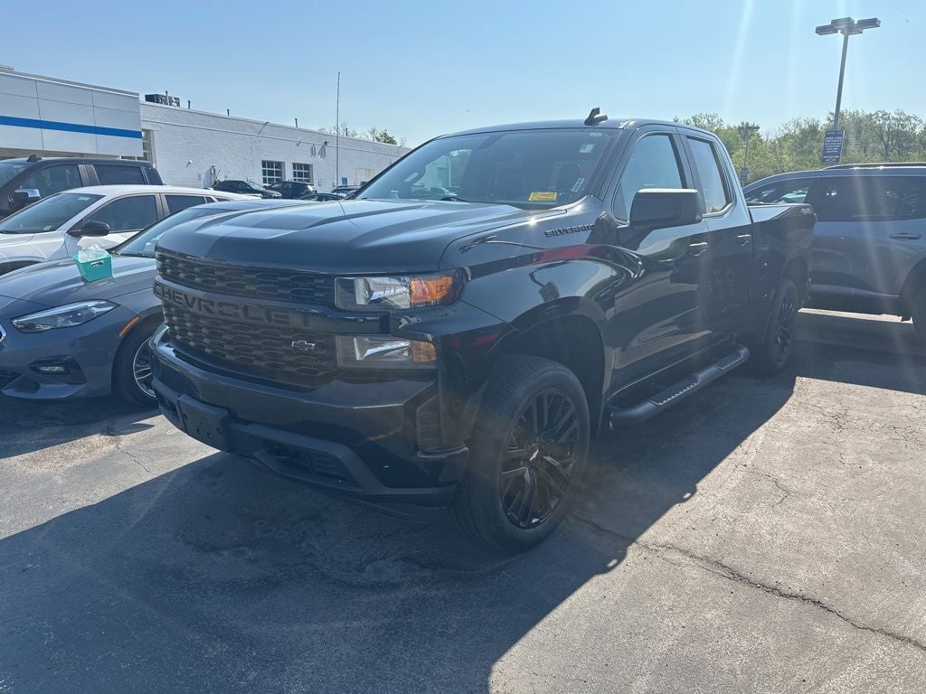 2020 Chevrolet Silverado 1500 Custom