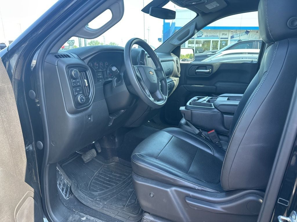 2020 Chevrolet Silverado 1500 Custom