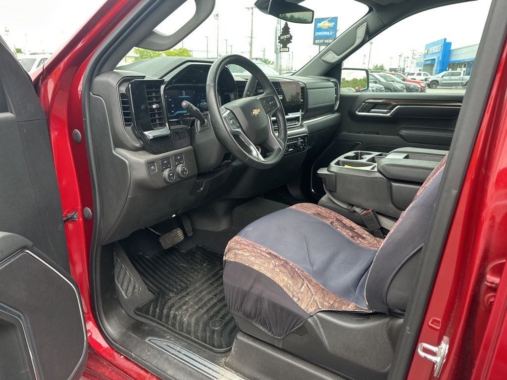 2023 Chevrolet Silverado 1500 LT LT1