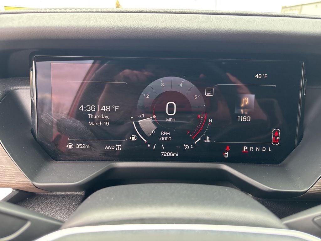 2025 GMC Acadia Denali