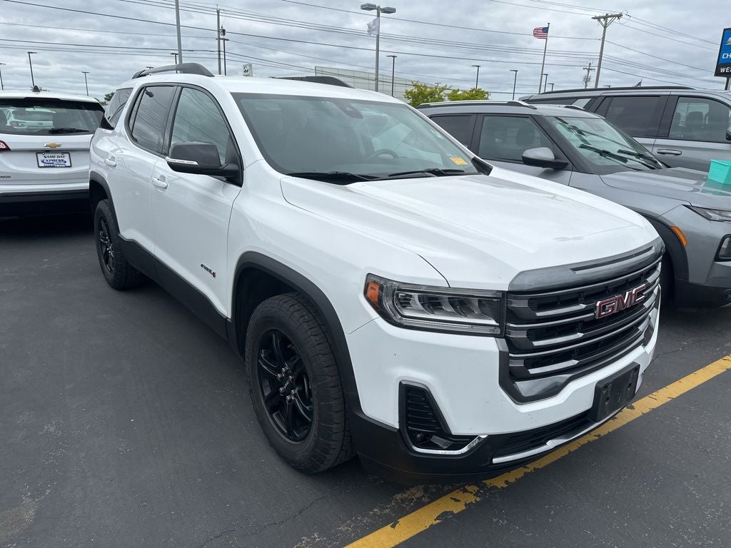 2023 GMC Acadia AT4
