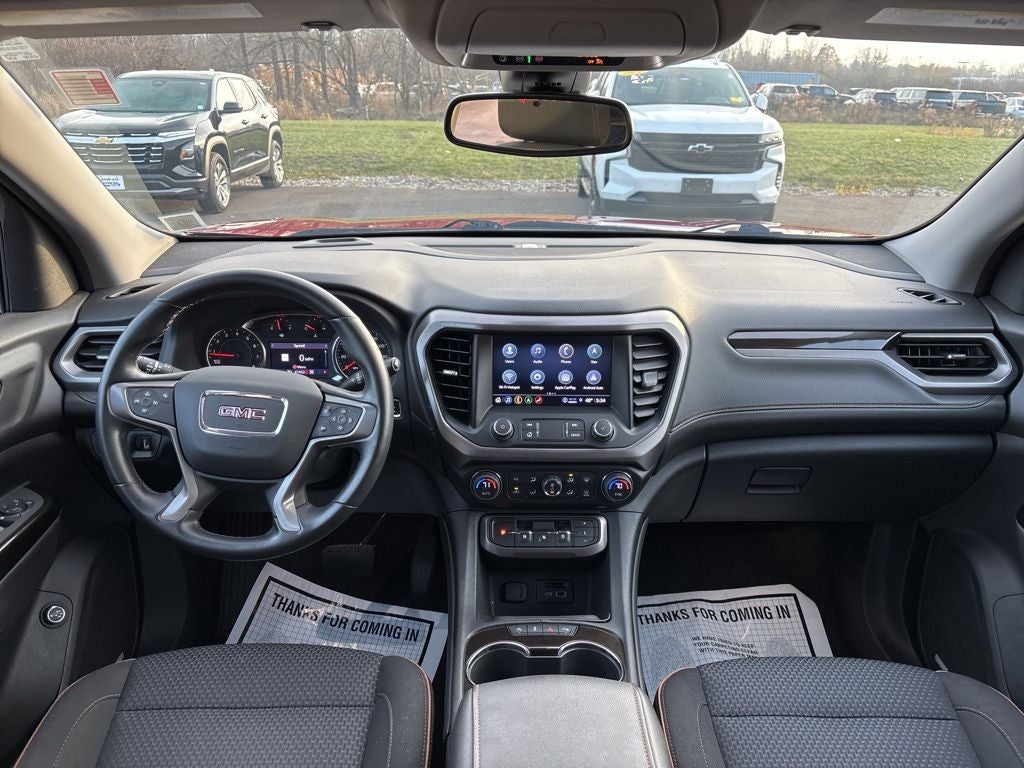 2023 GMC Acadia AT4