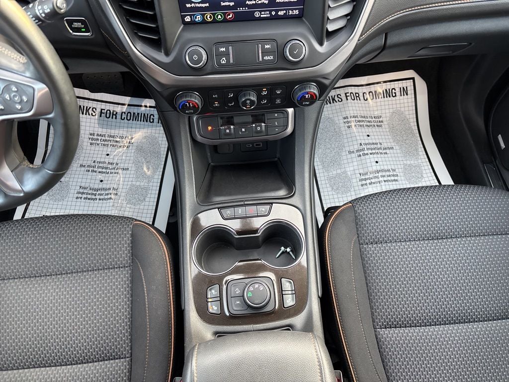 2023 GMC Acadia AT4