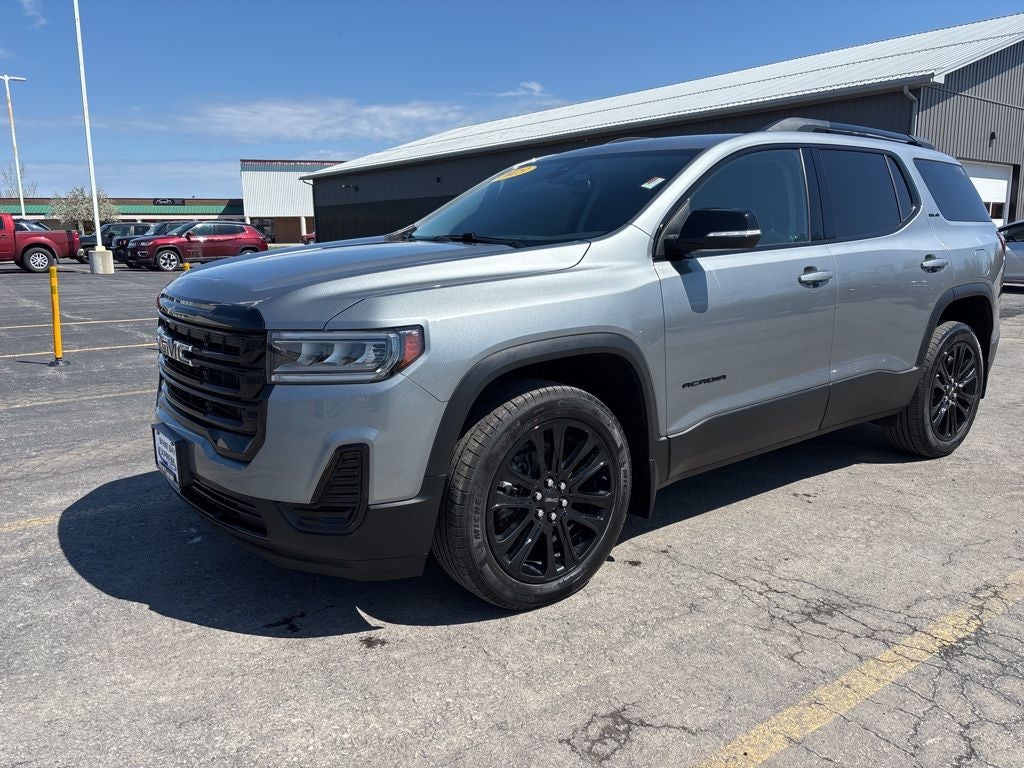 2023 GMC Acadia SLE