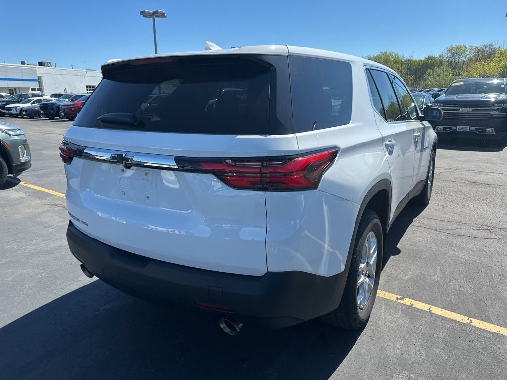 2023 Chevrolet Traverse LS