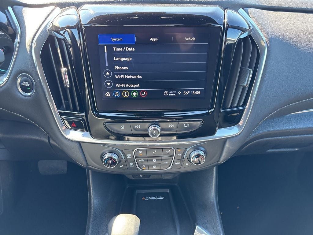 2023 Chevrolet Traverse LT Leather