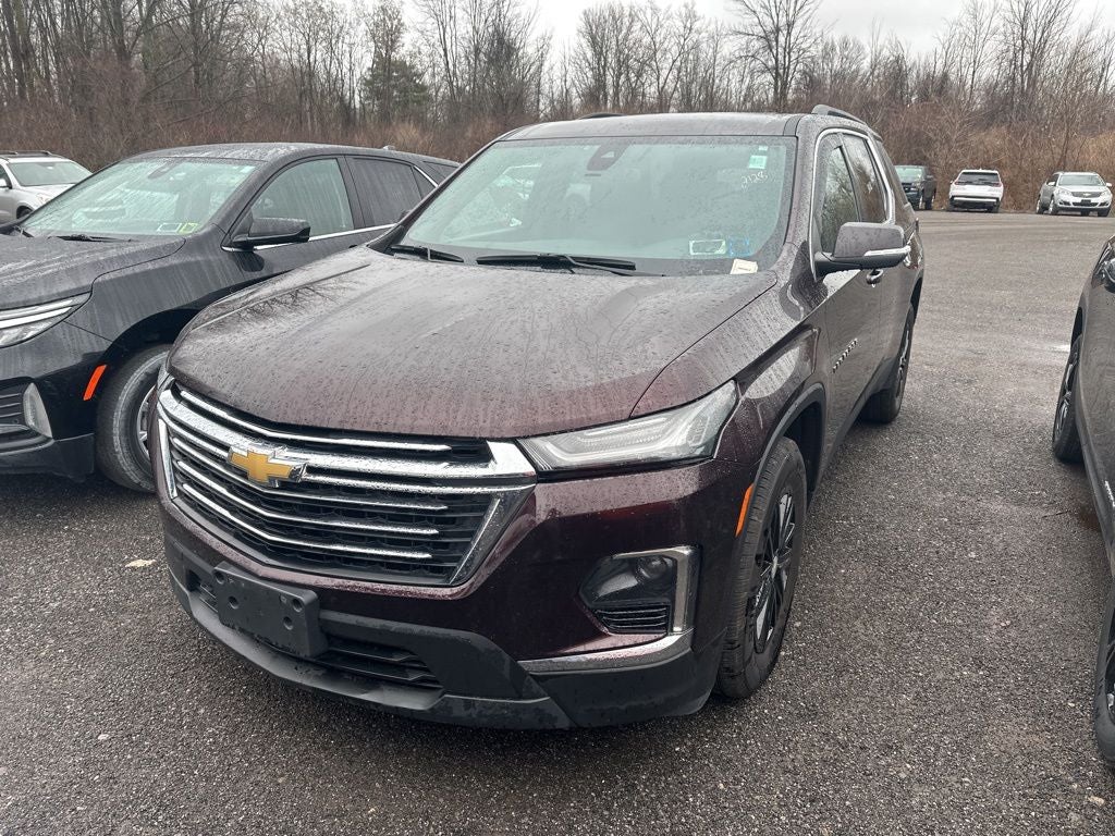 2023 Chevrolet Traverse LT Leather