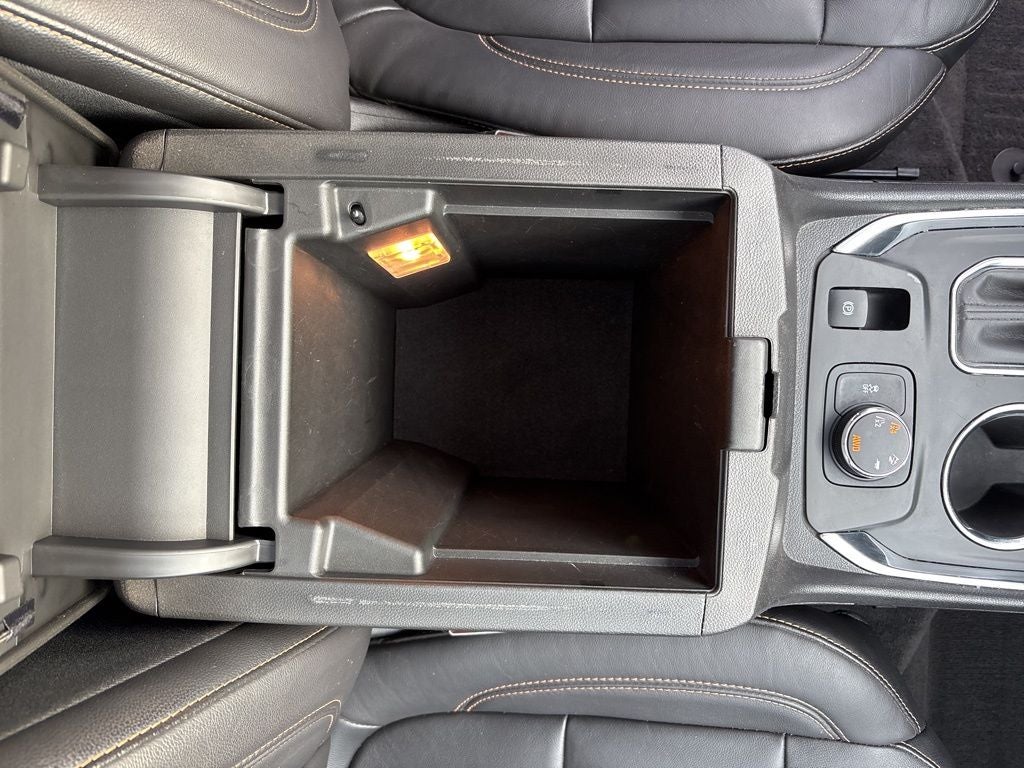 2019 Chevrolet Traverse RS 2LT