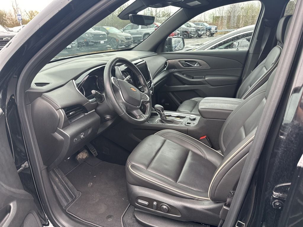 2023 Chevrolet Traverse Premier