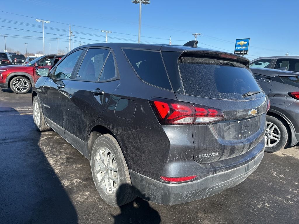 2022 Chevrolet Equinox LS