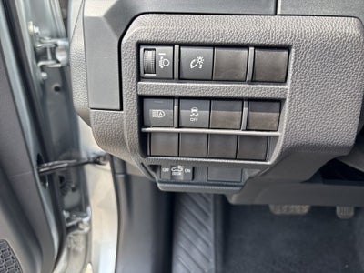 2025 Toyota Tacoma SR
