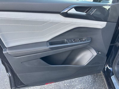 2024 Volkswagen Taos 1.5T SEL