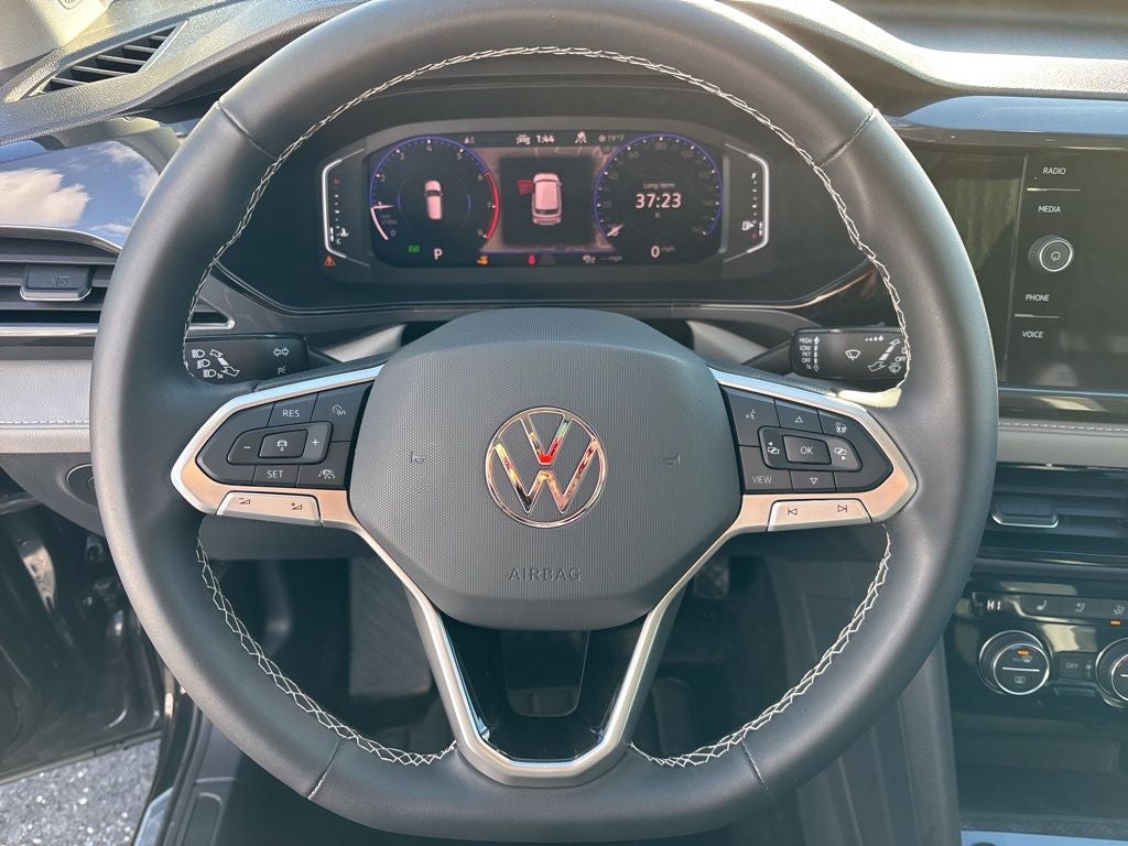 2024 Volkswagen Taos 1.5T SEL