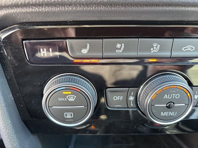 2024 Volkswagen Taos 1.5T SEL