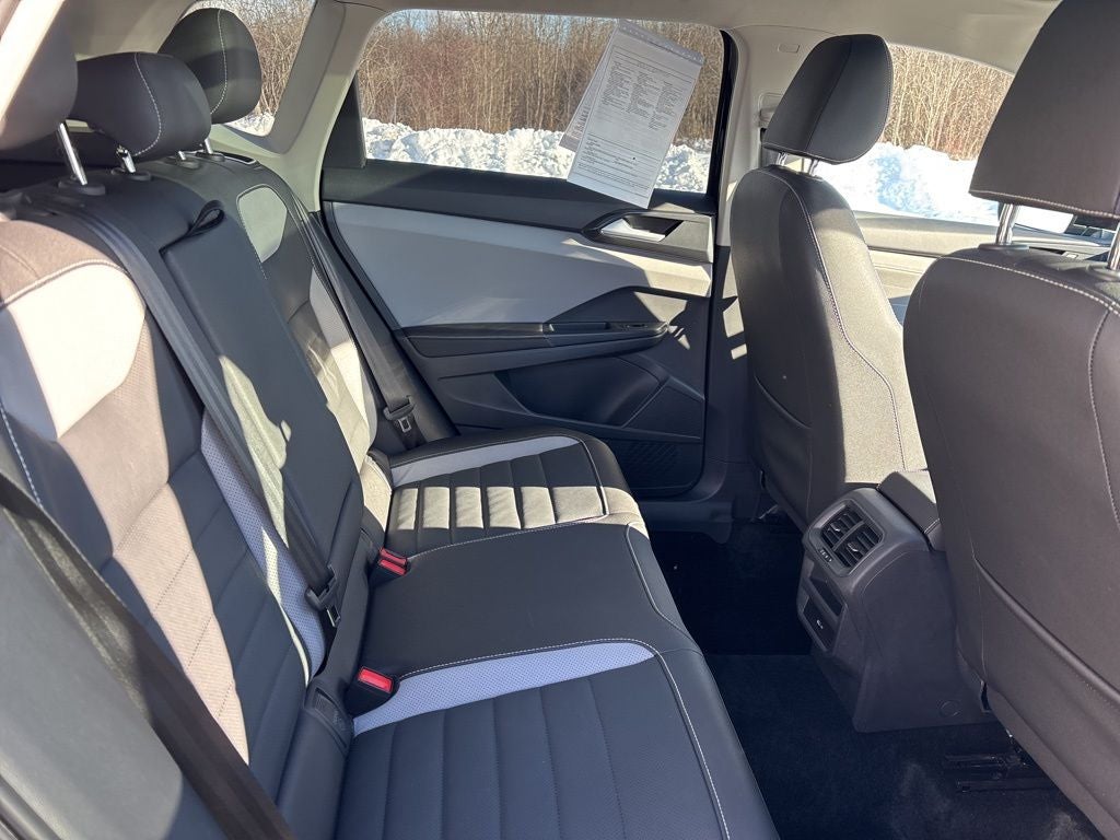 2024 Volkswagen Taos 1.5T SEL