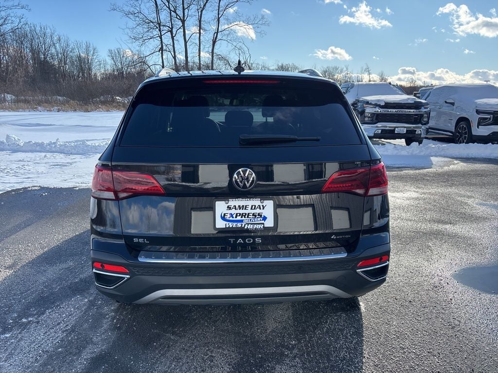 2024 Volkswagen Taos 1.5T SEL
