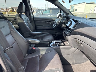 2021 Honda Pilot Black Edition
