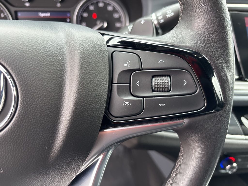 2022 Buick Enclave Essence