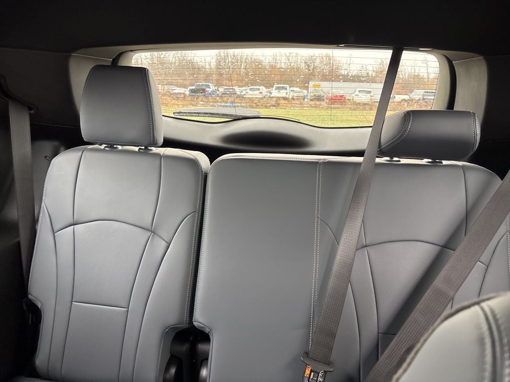 2022 Buick Enclave Essence