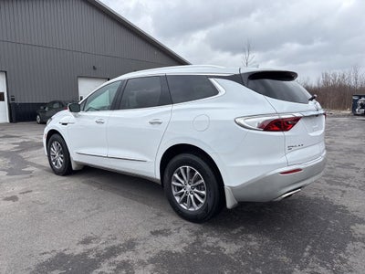 2022 Buick Enclave Essence